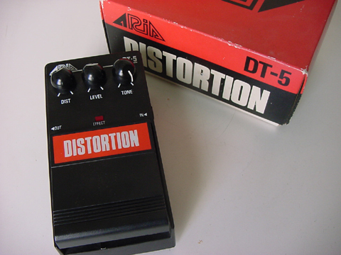 Aria DT-5 Distortion - $55.00 : Studio1525, Guitar Effect Pedals